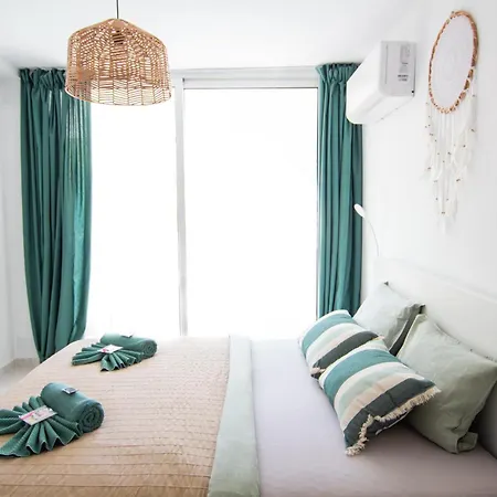 Eliss Costa Adeje (Tenerife)